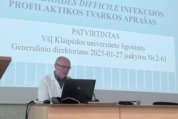 Atnaujino žinias apie infekcijų kontrolę 0003