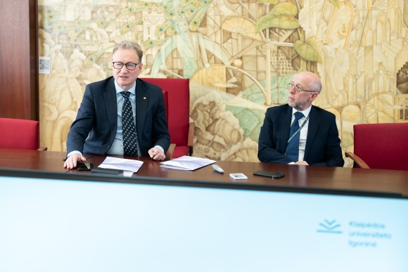 Su Seimo nariais diskutuota apie gydytojų rengimą Klaipėdoje 0003